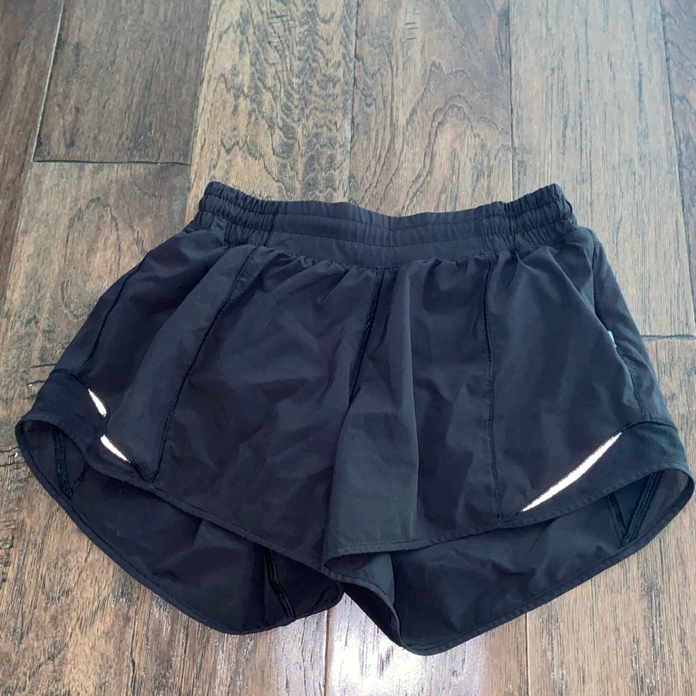 Lululemon black hotty hot shorts!!